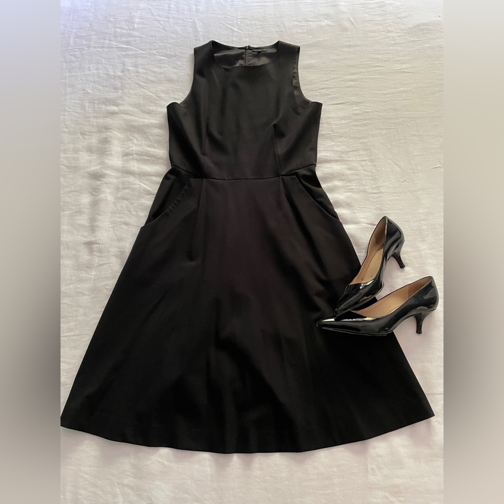 Theory black sleeveless dress (size 8)